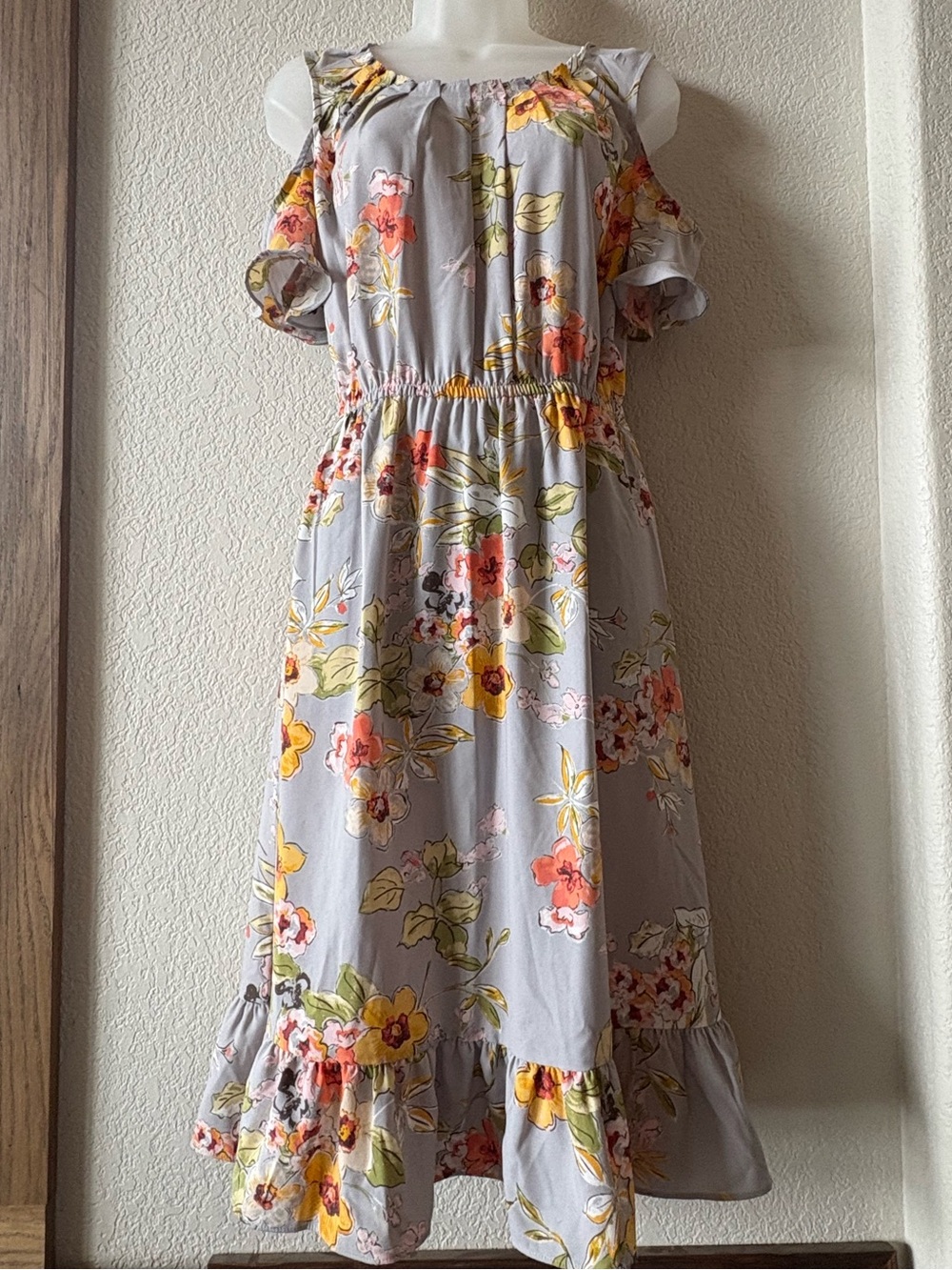 LC Lauren Conrad Light Gray Floral Maxi Dress with Yellow & Coral Flowers